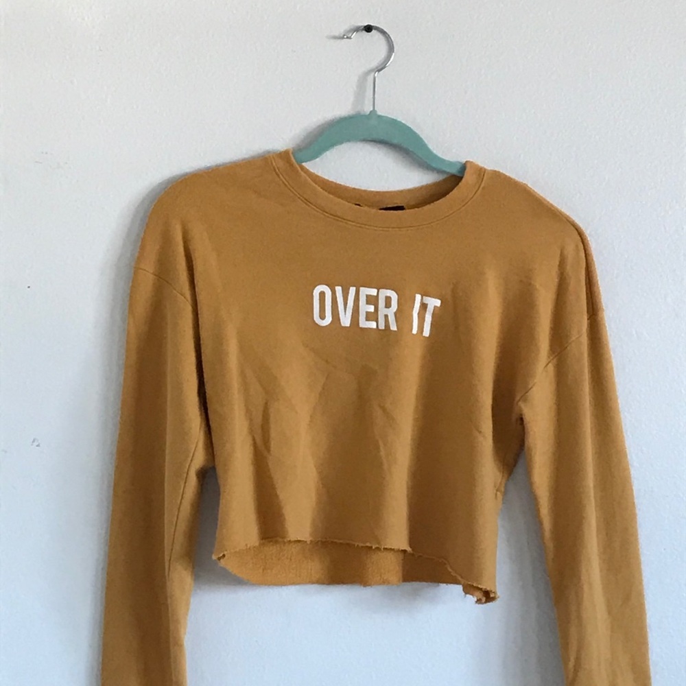 FOREVER 21 “over it” top